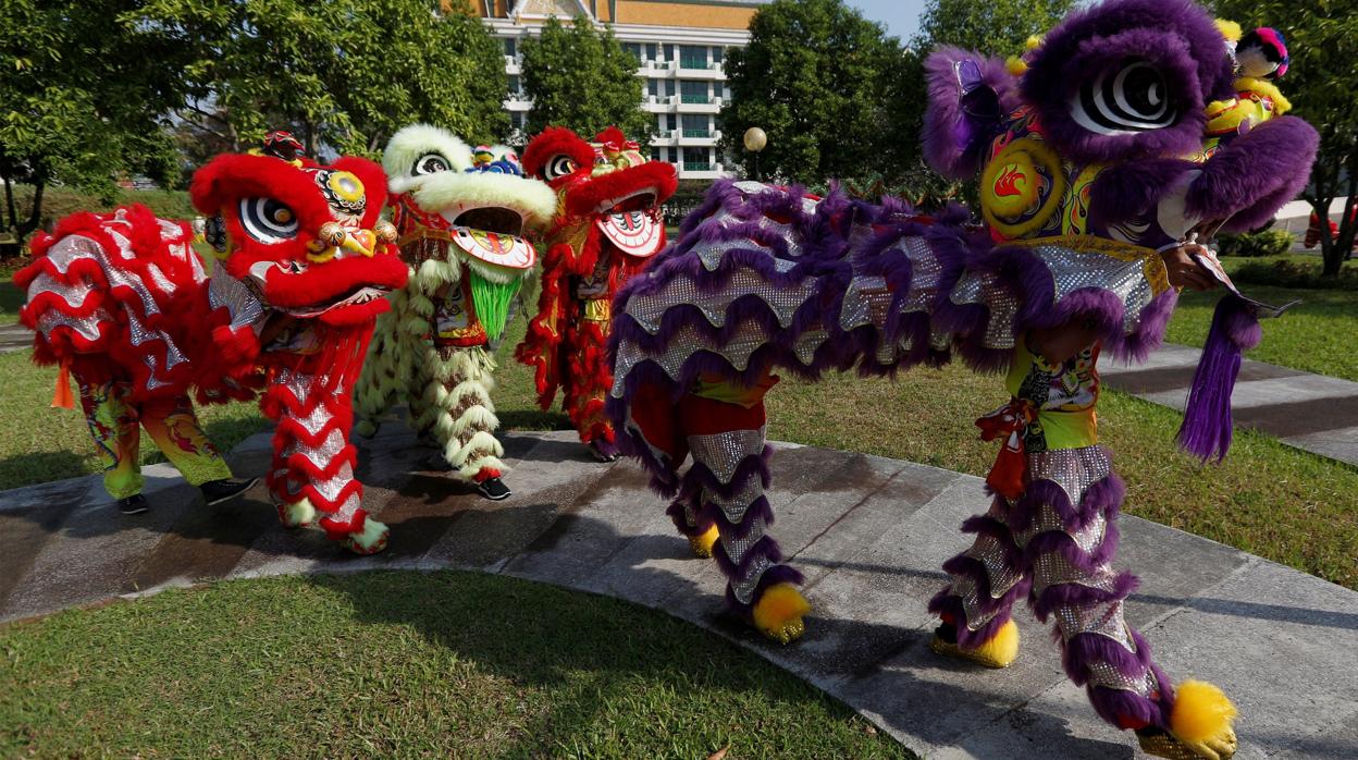 Dragones chinos recorrerán Usera durante el pasacalles