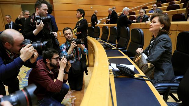 El Gobierno acepta una figura de coordinación en la mesa de partidos que negocia con la Generalitat