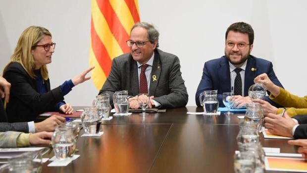 Quim Torra, reunido con dirigentes del PSC, los Comunes, ERC y Junts per Catalunya en la Generalitat