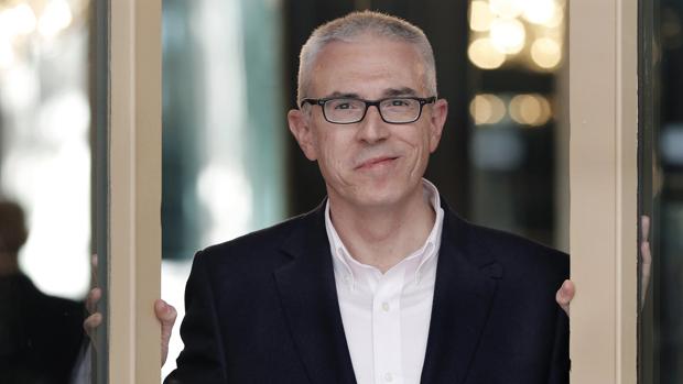 Emilio Lara gana el II Premio Edhasa con la novela «Tiempos de esperanza»