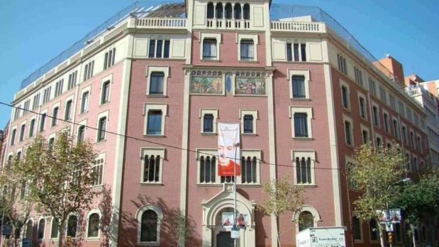 Los claretianos de Barcelona apartan a un exprofesor por presuntos abusos sexuales a alumnos hace 20 años