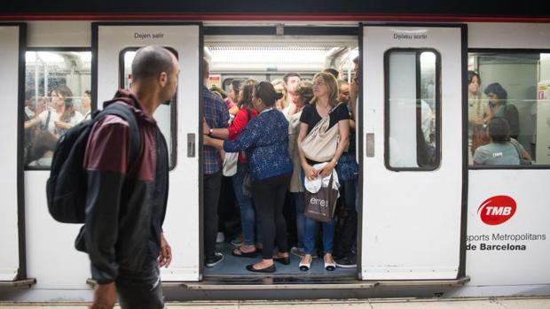 El comité de Metro de Barcelona denuncia la muerte de un empleado jubilado por la exposición al amianto