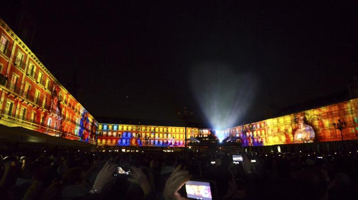 La Plaza Mayor brinda tres nuevas oportunidades para ver su célebre «vídeo mapping»