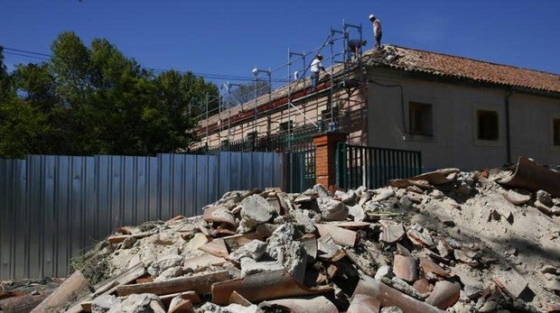 Prorrogadas «sine die» las obras del Palacio del Capricho