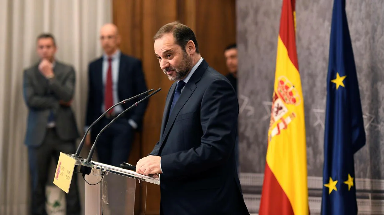 El ministro de Fomento, José Luis Ábalos, en el acto celebrado en Madrid sobre el Corredor Atlántico