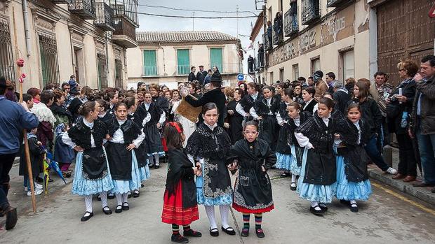 Retrasan una semana la Fiesta del Olivo al coincidir con las elecciones