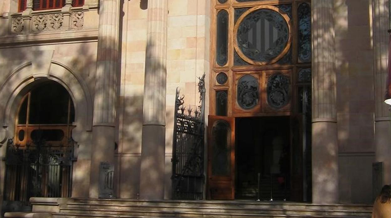 Fachada de la Audiencia de Barcelona, en una foto de archivo