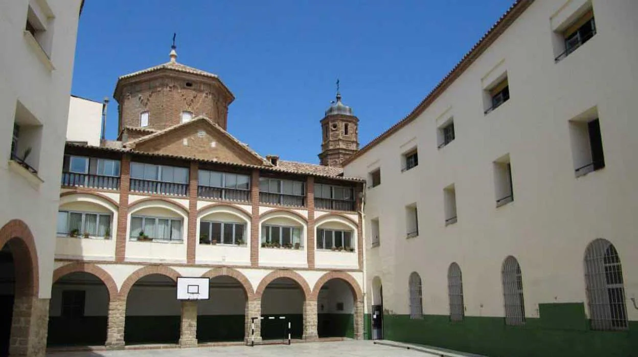 Colegio de los escolapios de Alcañiz, en el que estuvo destinado un acusado de abusos sexuales