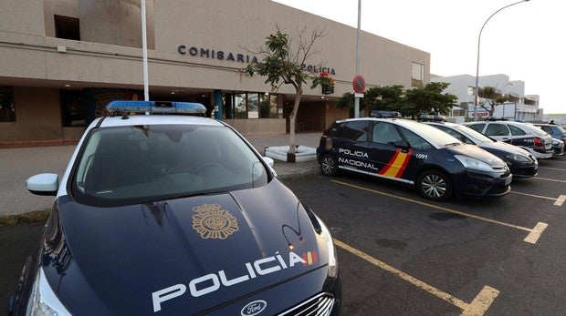 Un hombre muere en los calabozos de la Policía Nacional en Vigo tras sufrir un paro cardíaco