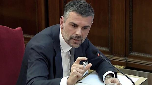 El Ayuntamiento de Villanueva de Sijena acusará por lo penal a los independentistas Vila y Puig