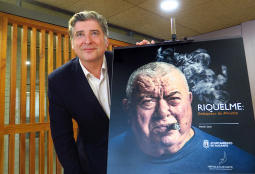 El periodista Martín Sanz, en la presentación del libro dedicado a Riquelme