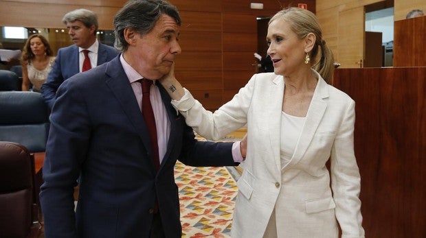 Archivan la querella de Cifuentes a Granados por acusarla de conocer financiación ilegal del PP