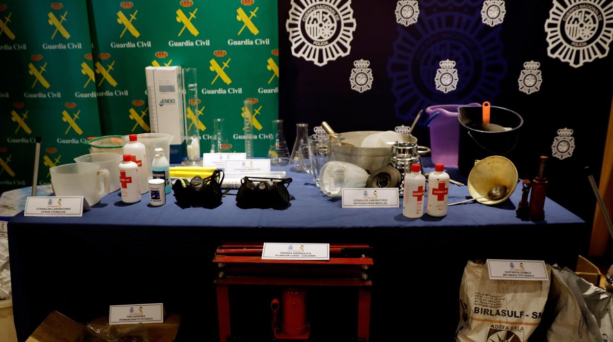 Presentación de la operación antidroga conjunta de la Guardia Civil y la Policía