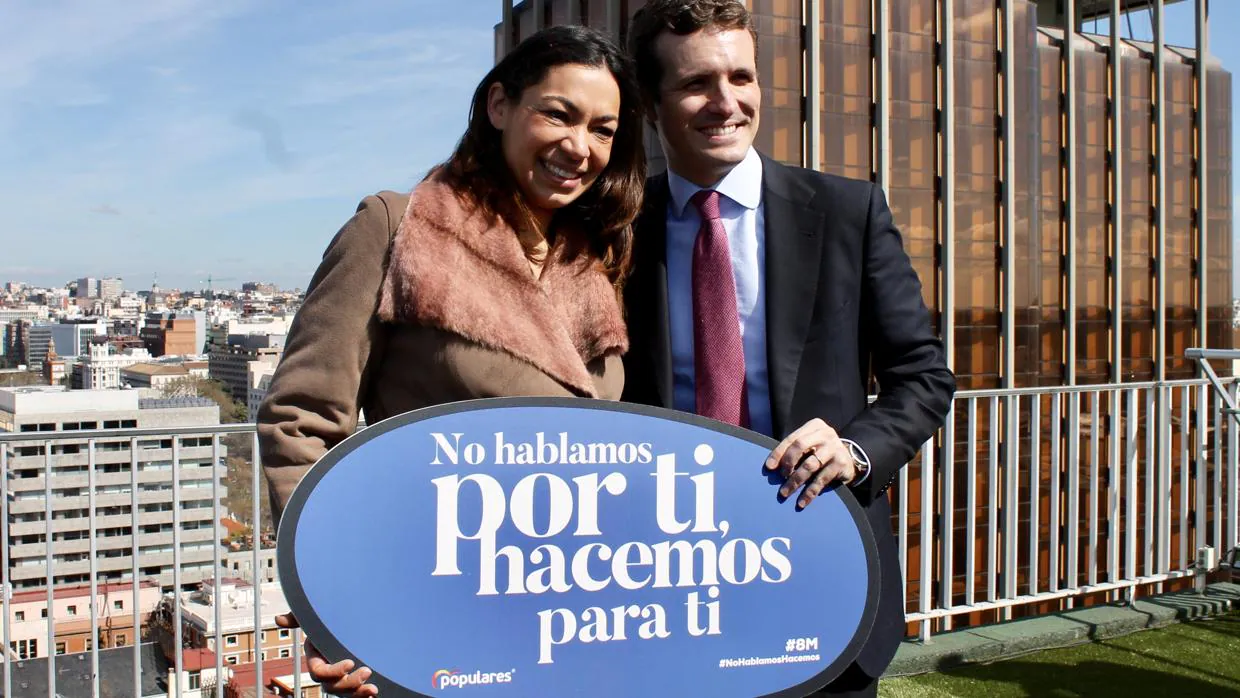 Claudia Alonso, con Pablo Casado en Madrid