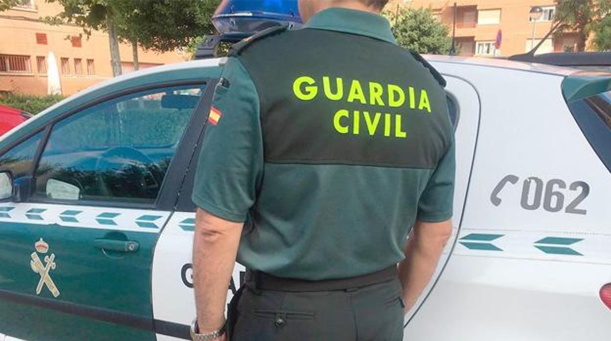 Agentes de la Guardia Civil han rescatado a la menor supuestamente raptada por su novio
