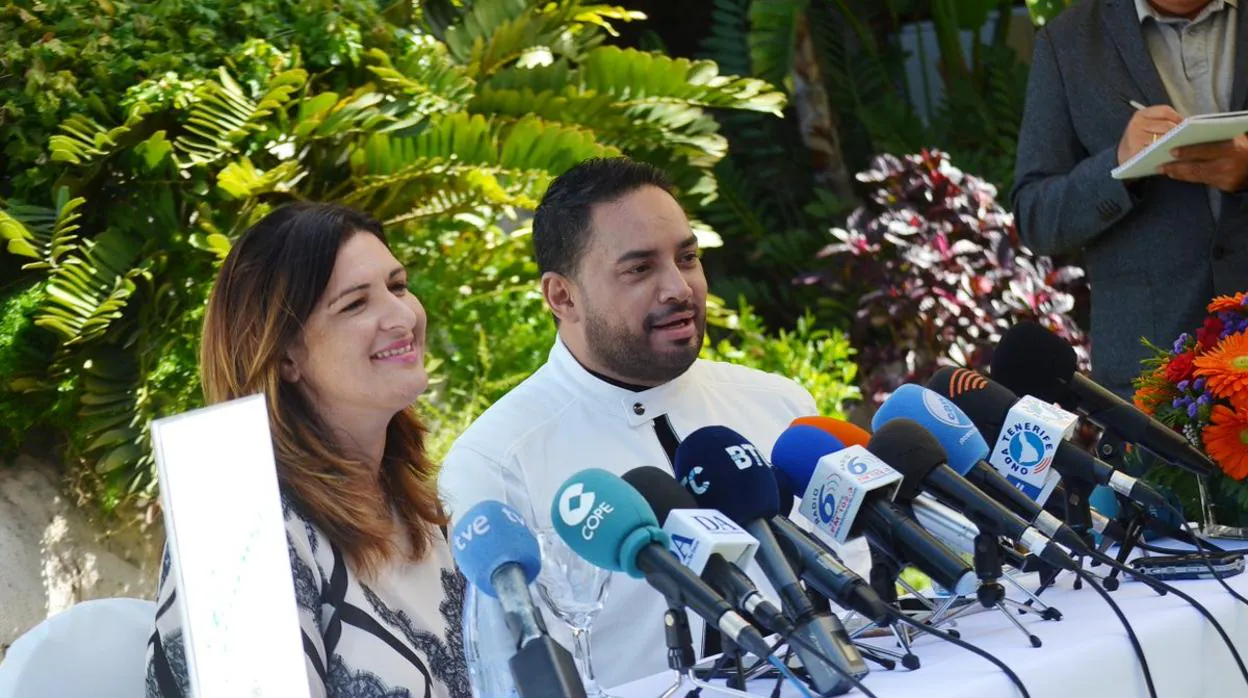 El PP sale al rescate de Manny Manuel en Canarias