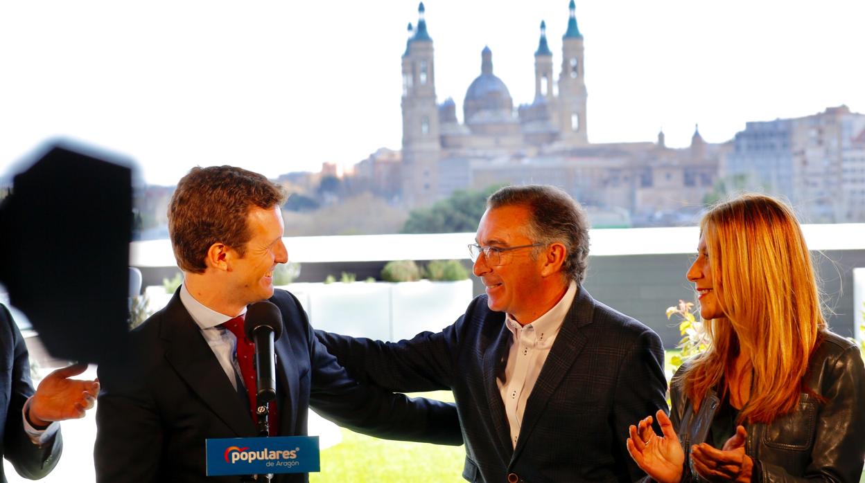 Pablo Casado, el presidente del PP aragonés, Luis María Beamonte, y su número dos, Mar Vaquero