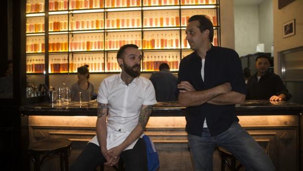 El regreso del Palentino: el bar de Malasaña reabre su barra justo un año después de su cierre