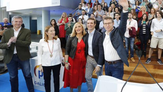 Casado avanza que Feijóo «será lo que quiera ser» si él preside España