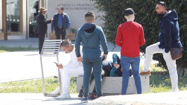 Ocho detenidos por dos agresiones sexuales a la misma niña de 14 años en Castellón