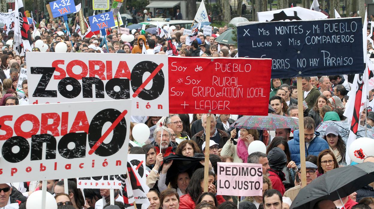 La «España vaciada» pide que «ser menos» no reste derechos