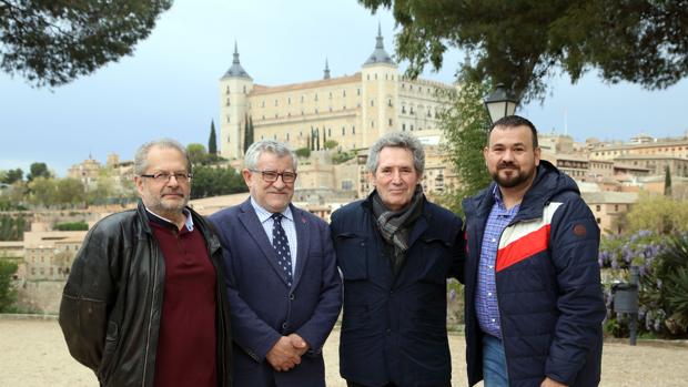 Miguel Ríos contó su experiencia a los jóvenes músicos  en Toledo