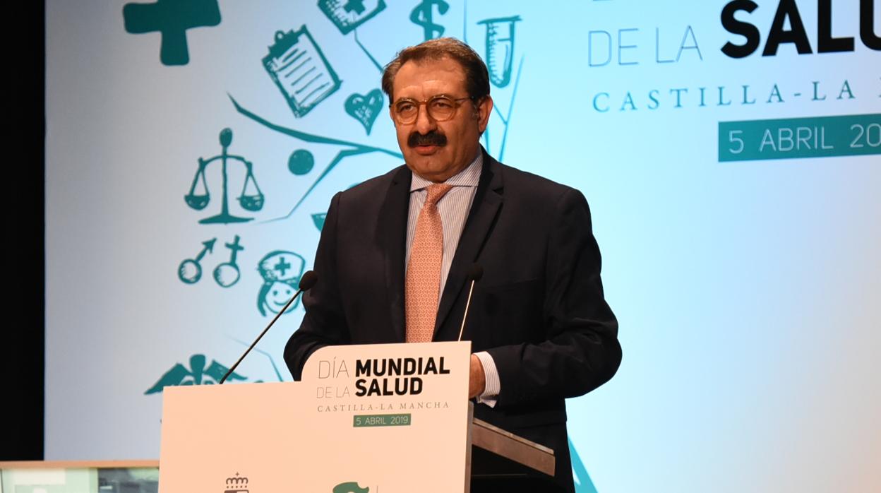 Jesús Fernández Sanz, consejero de Sanidad de Castilla-La Mancha