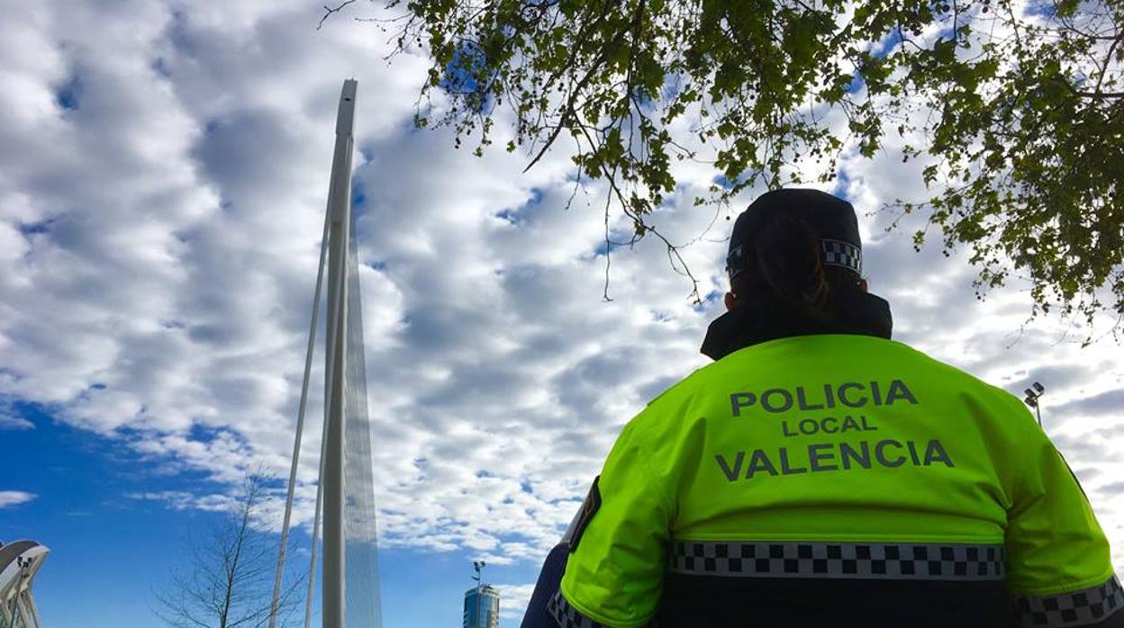 Imagen de un agente de la Policía Local de Valencia