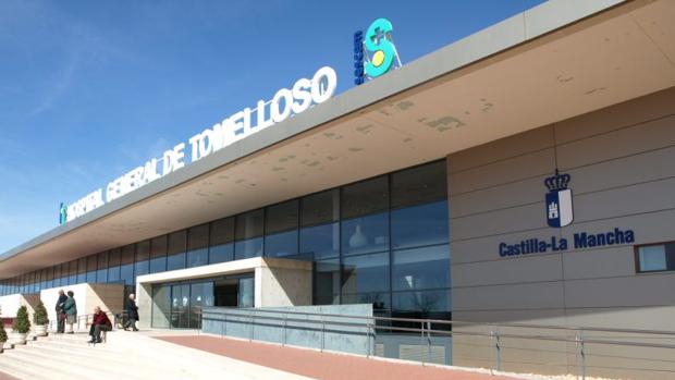 Denuncian una agresión a cuatro sanitarios en el hospital de Tomelloso