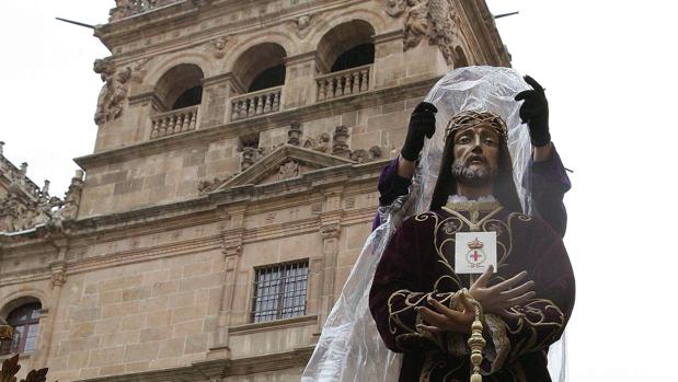 Las lluvias empañarán los días centrales de la Semana Santa en Castilla y León