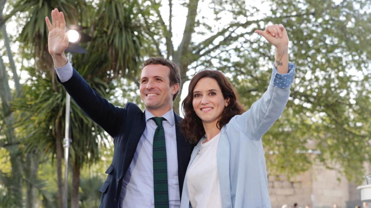 Pablo Casado e Isabel Díaz Ayuso, juntos en un reciente acto electoral