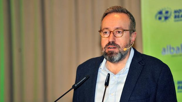 El «día de furia» de Ciudadanos contra Feijóo: «nacionalista», «cacique»