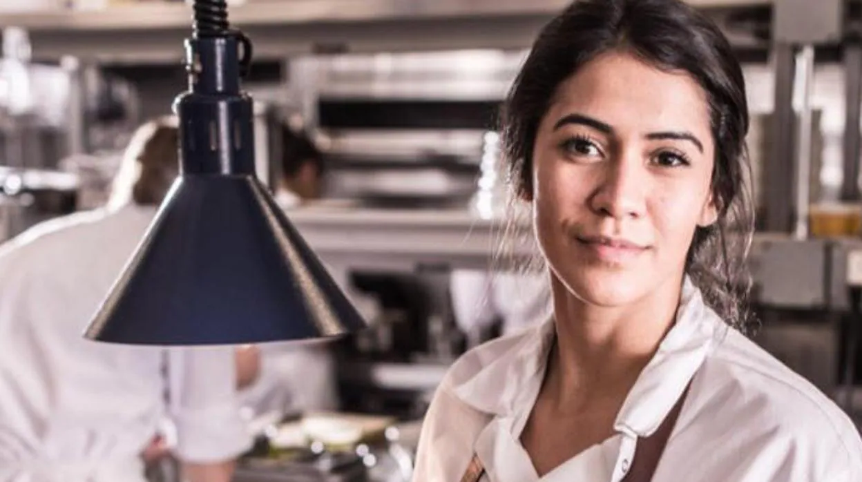 la revista Restaurants anunció a la chef mexicana Daniela Soto-Innes como la mejor chef mujer del mundo