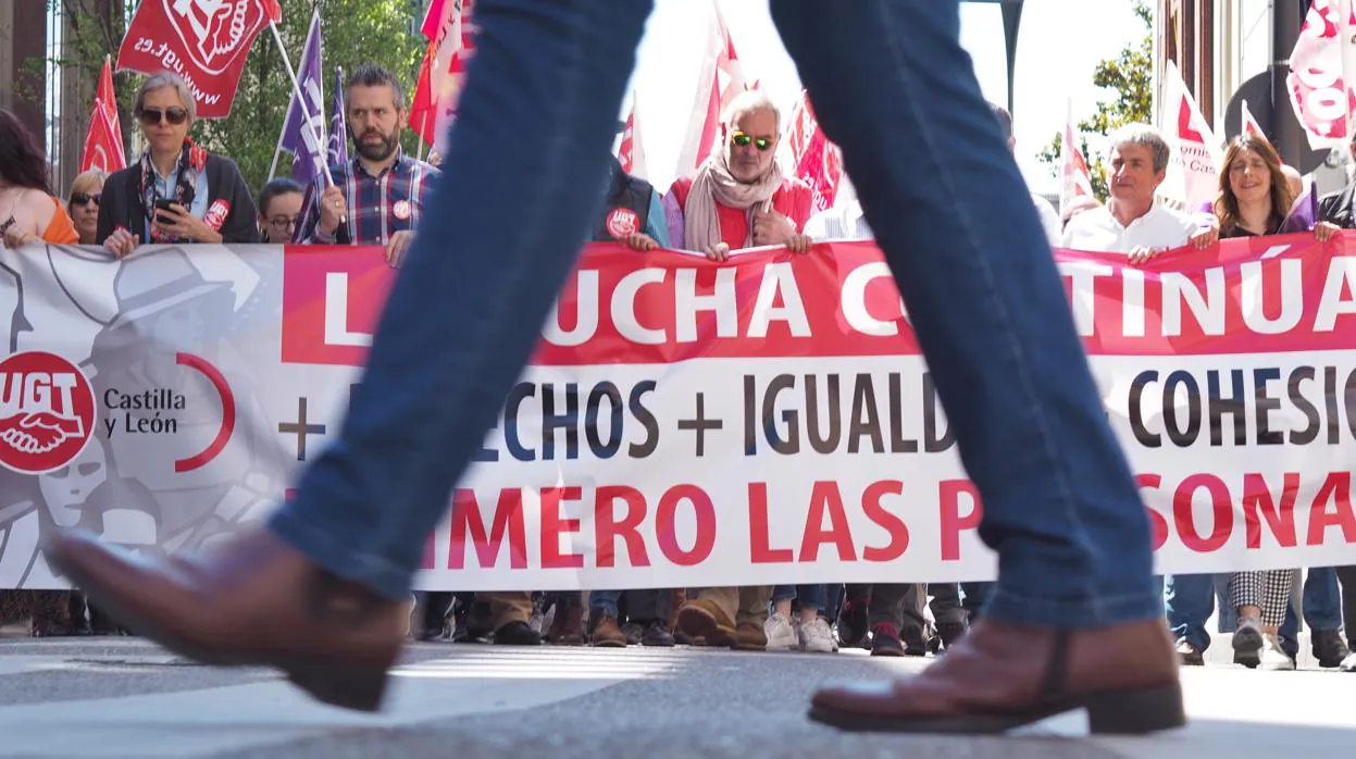 Los sindicatos celebran la victoria de la izquierda en un Primero de Mayo con las calles semivacías