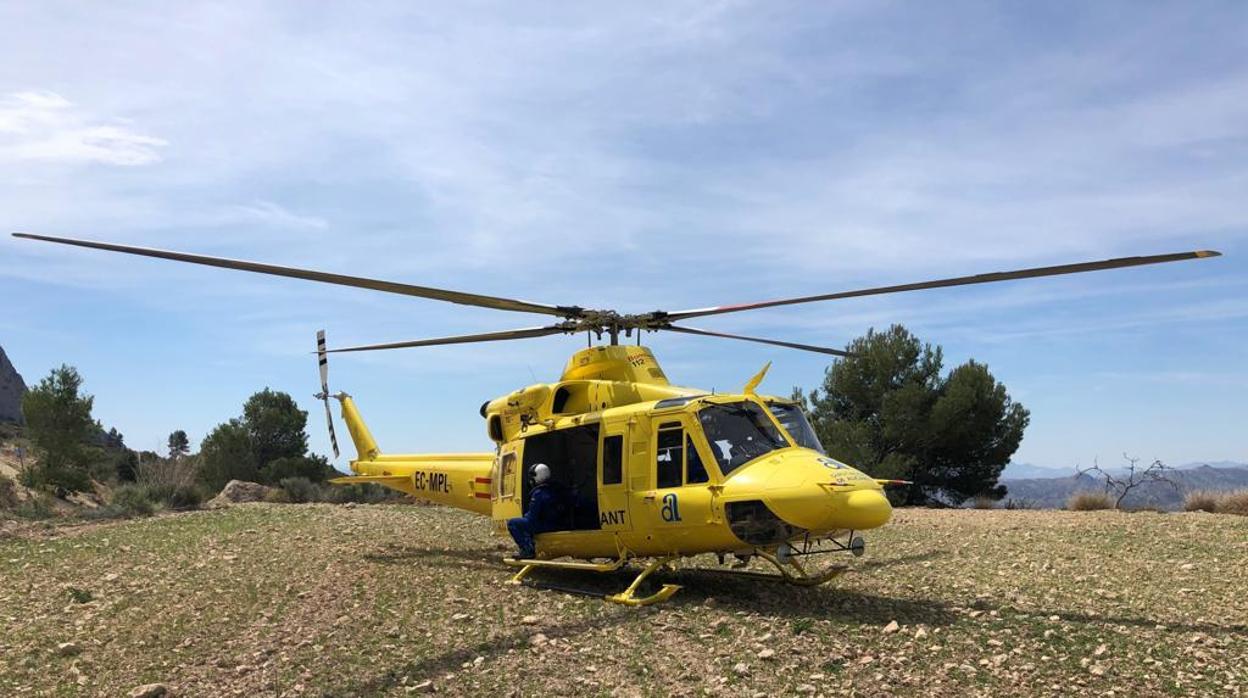 Helicóptero de rescates del Consorcio de Bomberos de Alicante