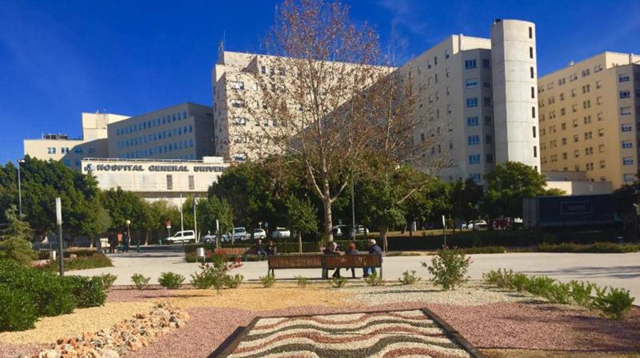 Exterior del Hospital General de Alicante