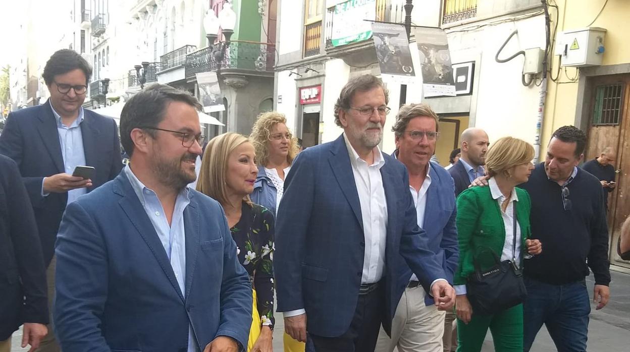 El «piropo» a Rajoy en Canarias: «es usted un caballero»