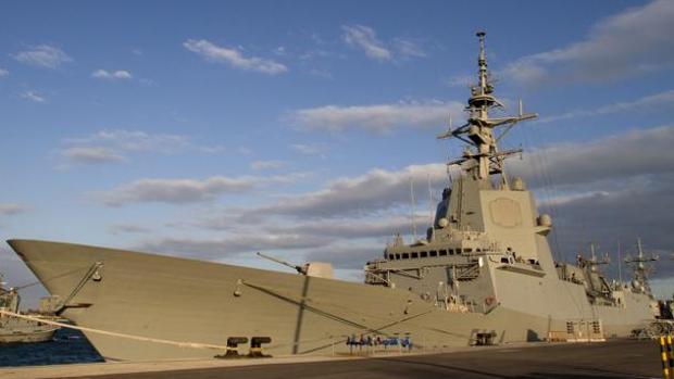 El Gobierno desaira a EE.UU. y manda a la fragata Méndez Núñez a Bombay para votar por correo