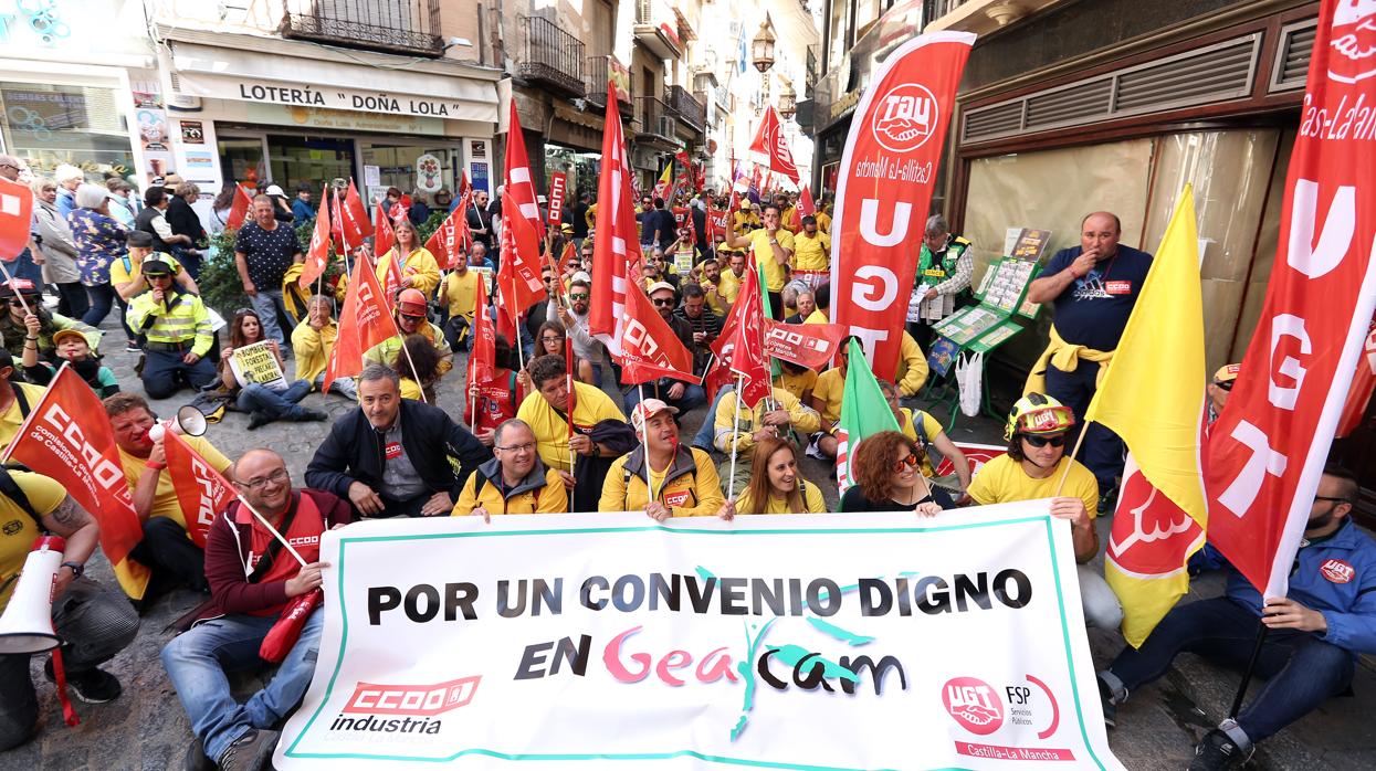 Los manifestantes hicieron una sentada en la confluencia de la calle Comercio con Toledo-Ohio