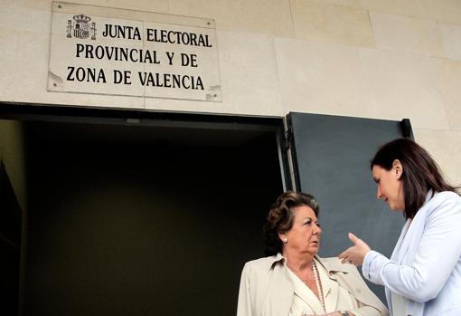 Rita Barberá y María José Catalá, en una imagen tomada en 2015