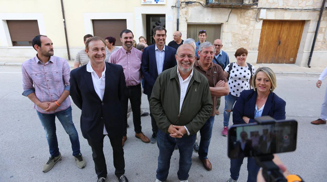 Francisco Igea, en El Burgo de Osma junto a candidatos de Ciudadanos