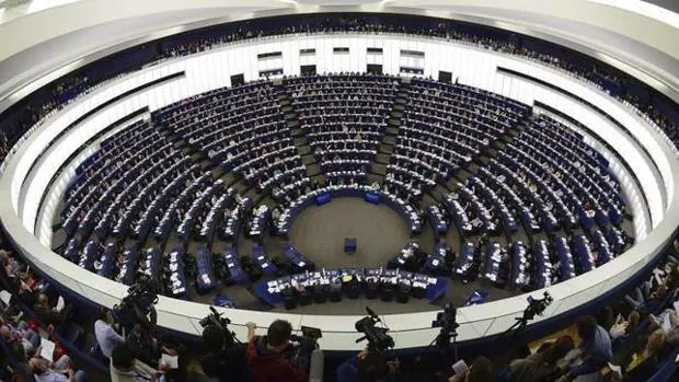 Sigue en vídeo el debate a nueve con los candidatos a las elecciones europeas