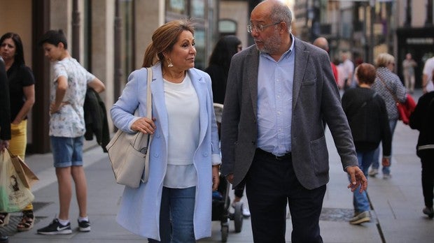 Ciudadanos vuelve a «fichar» en Castilla y León a un excargo del PP a dos días de las elecciones