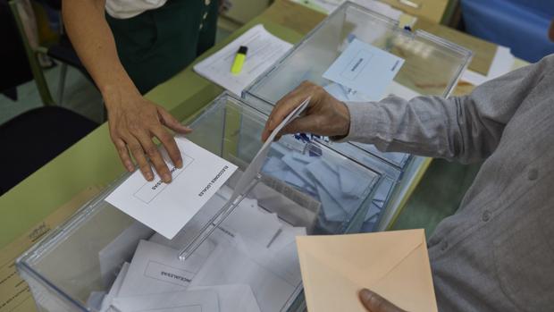 Elecciones en Madrid, resultados en directo: El PP gobernaría con el apoyo de Cs y Vox, con el 82% escrutado