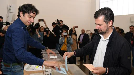 Los candidatos también votan en Castilla y León