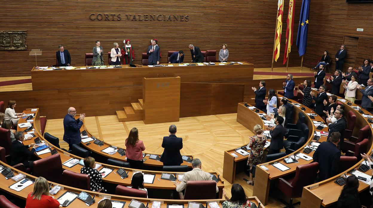 Sesión constitutiva de les Corts Valencianes para la presente legislatura