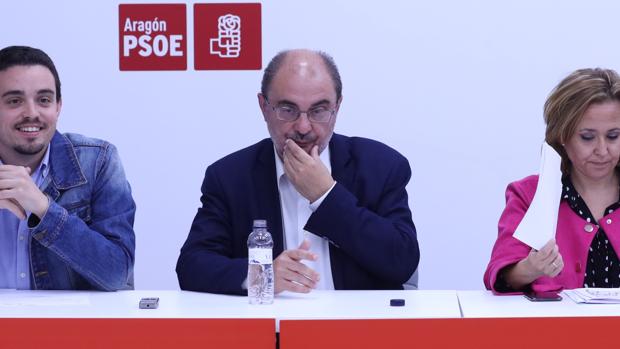 Lambán proclama el «centrismo» del PSOE para pactar con Cs el Gobierno de Aragón