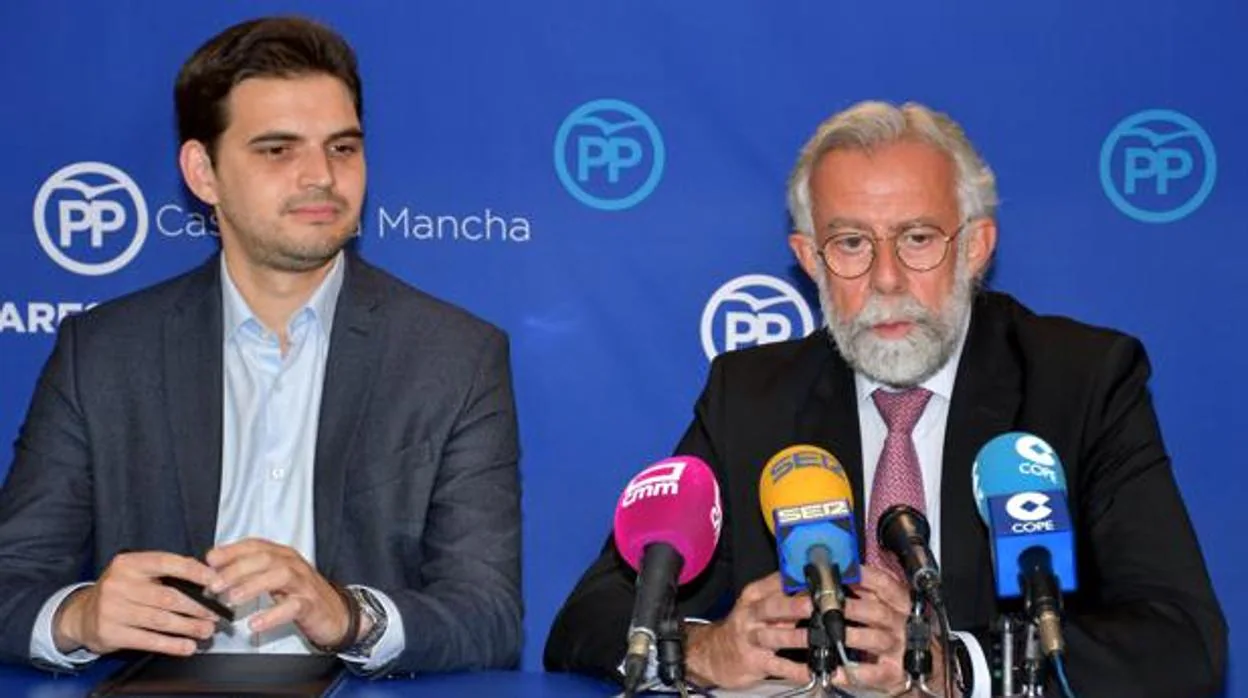 Santiago Serrano, hasta ahora portavoz del PP en el Ayuntamiento y Jaime Ramos, alcalde en funciones