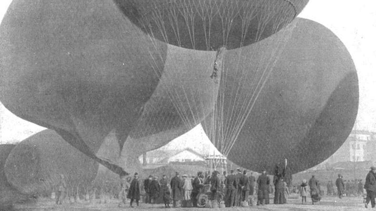 El globo Neptuno en concurso de aerostatos celebrado en el Real Aero Club de Madrid en 1913. Mundo Gráfico