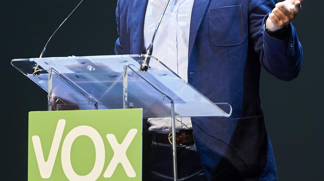 Un candidato de Vox durante la campaña electoral